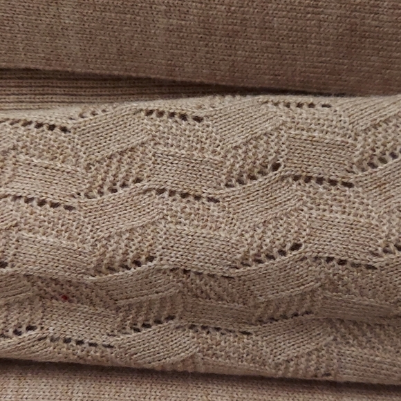 SAG HARBOR Open Cardigan Tan Knit Sweater with Attached Beaded Tank Top sz M - Picture 10 of 13